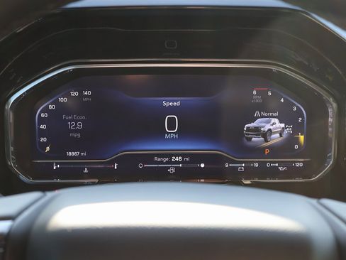 Used 2024 Chevrolet Silverado 1500 ZR2 image 29