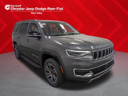 New 2025 Jeep Wagoneer Series II w/ 8-Passenger Seating Package