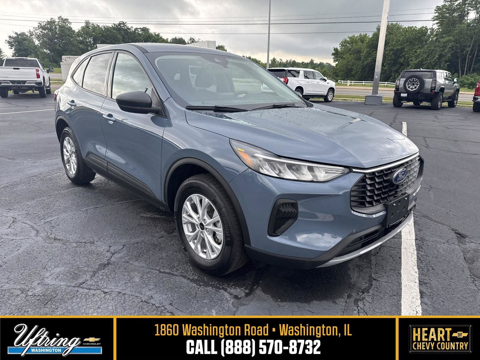 Used 2025 Ford Escape Active w/ Cold Weather Package AWD/4WD image 1