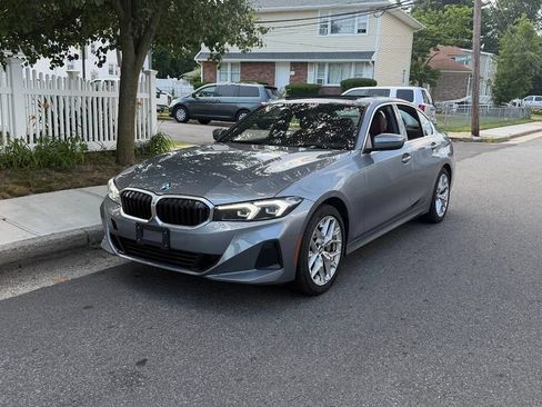 Used 2026 BMW 330i Sedan RWD image 2