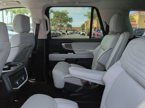 Certified 2025 Ford Expedition Max Platinum w/ Platinum Ultimate Package AWD/4WD image 14