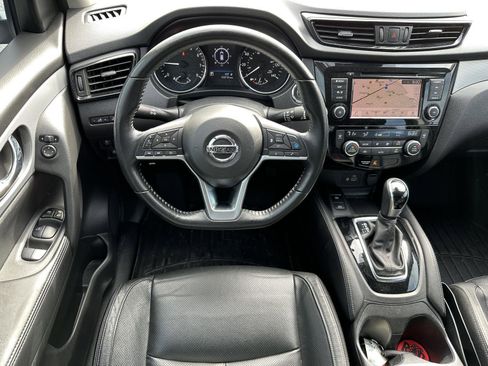 Used 2020 Nissan Rogue Sport SL AWD/4WD image 12