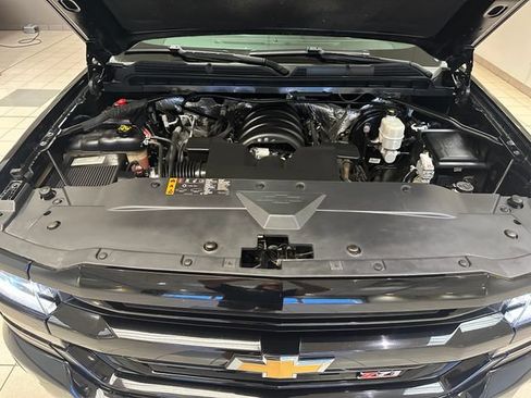 Used 2018 Chevrolet Silverado 1500 LT w/ All Star Edition AWD/4WD image 20