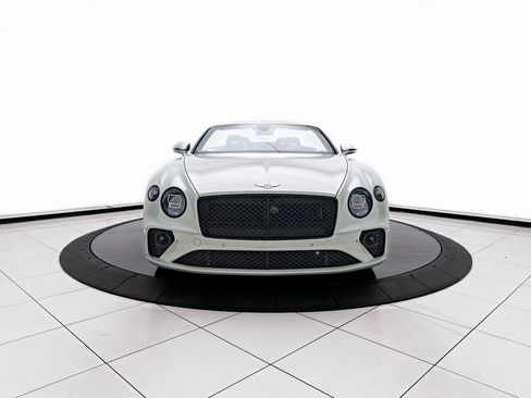 Used 2024 Bentley Continental GT Speed image 23