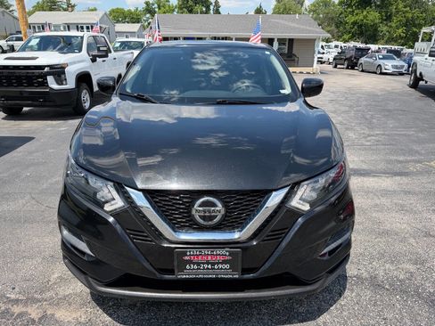Used 2020 Nissan Rogue Sport S AWD/4WD image 3
