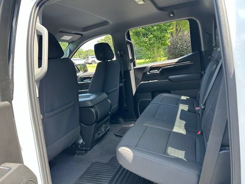 Used 2023 GMC Sierra 1500 Elevation w/ X31 Off-Road Package AWD/4WD image 39