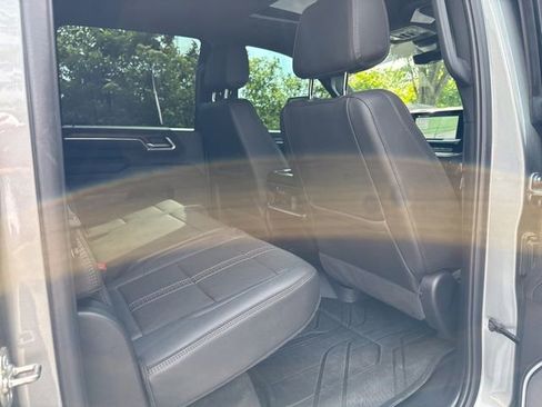 Used 2025 Chevrolet Silverado 2500 High Country w/ High Country Premium Package AWD/4WD image 40