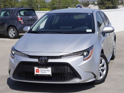 Certified 2022 Toyota Corolla LE w/ Carpet Mat Package (TMS) FWD image 4