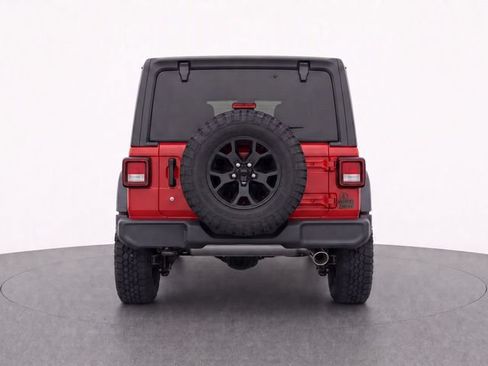 Used 2021 Jeep Wrangler Unlimited Sport AWD/4WD image 3