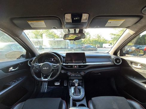 Used 2022 Kia Forte GT FWD image 10