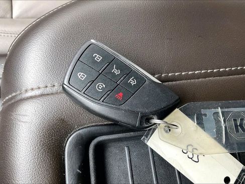 Used 2021 Chevrolet Tahoe LT RWD image 36