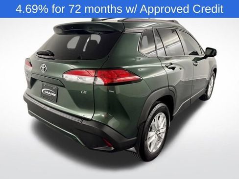 Used 2024 Toyota Corolla Cross LE image 8