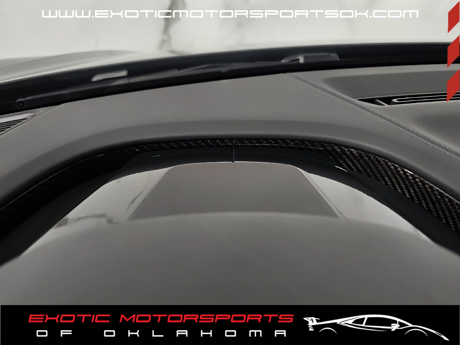 Used 2017 Audi R8 V10 w/ Carbon Exterior Package AWD/4WD image 33