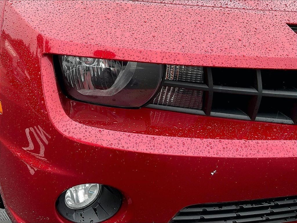 Used 2013 Chevrolet Camaro SS RWD image 32