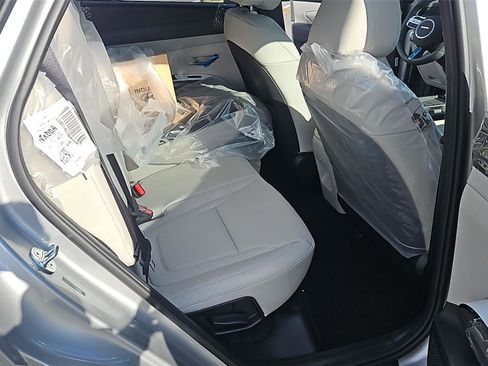 New 2026 Hyundai Tucson Limited image 11