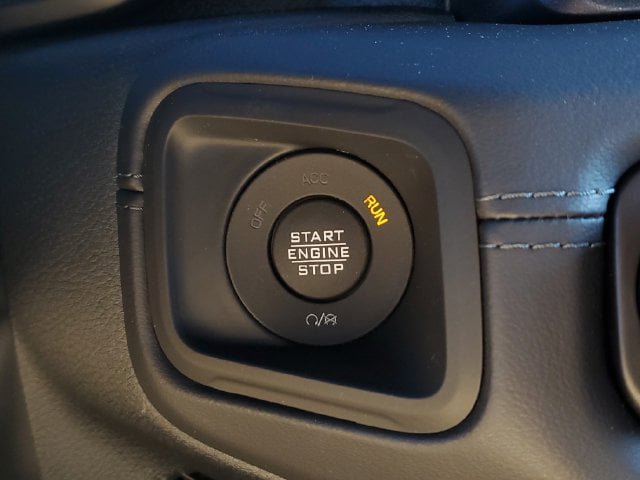 New 2026 Jeep Wrangler Unlimited Sahara AWD/4WD image 30