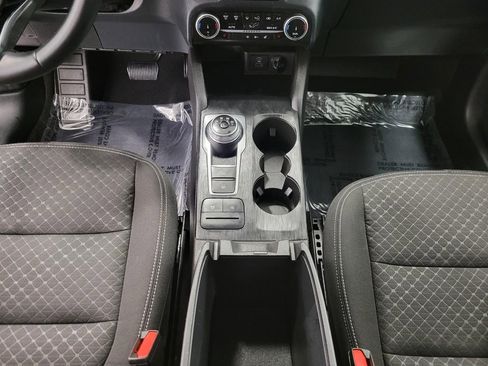 Used 2023 Ford Escape Active image 17