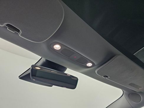 Used 2019 Tesla Model 3 Standard Range Plus image 29