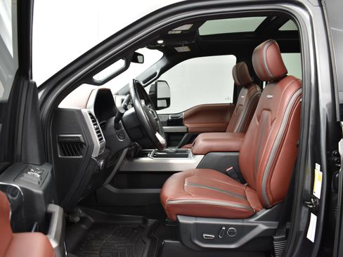 Used 2020 Ford F350 Platinum w/ Tremor Off-Road Package image 8