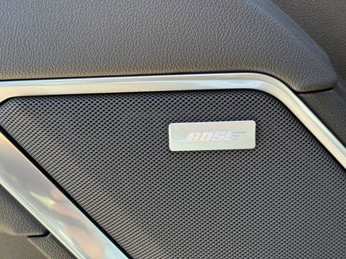 New 2026 GMC Sierra 1500 SLT image 22