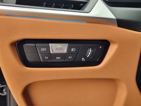 Used 2023 BMW 330e w/ Premium Package RWD image 21
