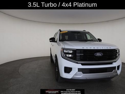 Used 2025 Ford Expedition Platinum AWD/4WD image 29