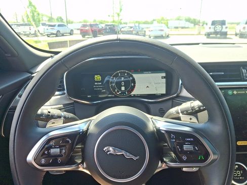 Used 2026 Jaguar F-PACE R-Dynamic S AWD/4WD image 20