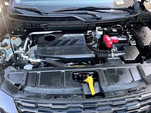 Certified 2023 Nissan Rogue SV w/ SV Premium B Package AWD/4WD image 32