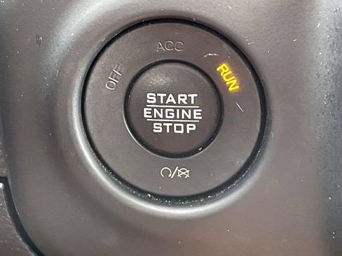 Used 2019 Jeep Wrangler Unlimited Rubicon AWD/4WD image 26