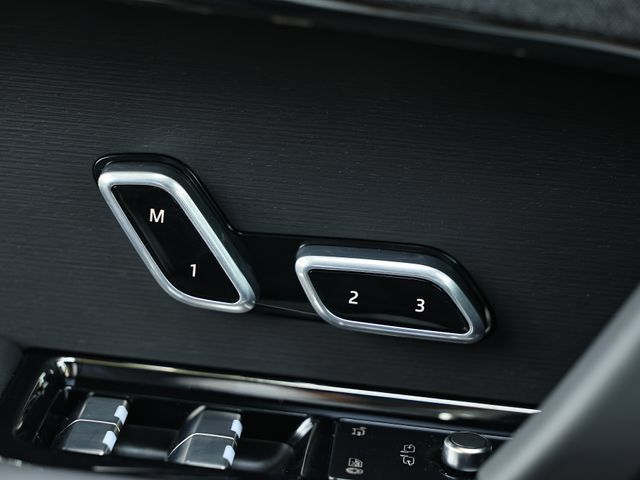 New 2026 Land Rover Range Rover Sport Dynamic SE AWD/4WD image 19