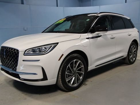 Used 2026 Lincoln Corsair Grand Touring image 28