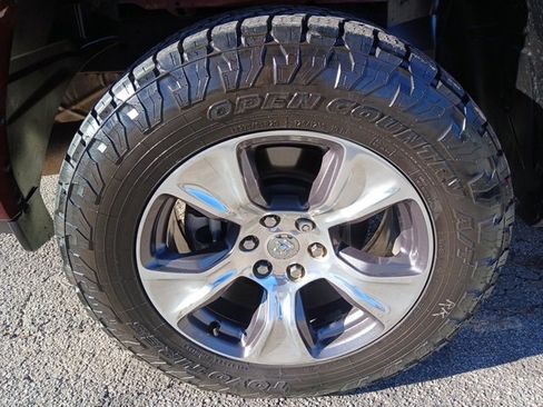 Used 2020 RAM 1500 Laramie image 61