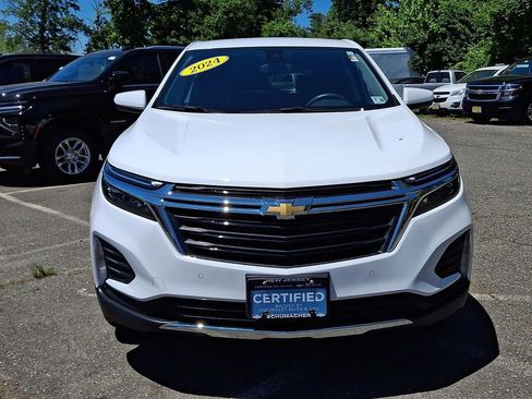 Certified 2024 Chevrolet Equinox LT AWD/4WD image 2