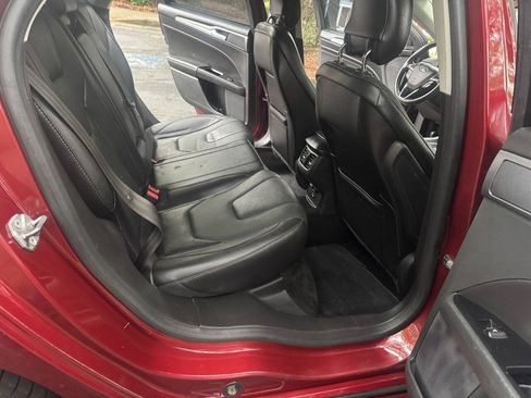Used 2015 Ford Fusion Titanium FWD image 14