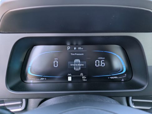 New 2026 Hyundai Elantra SE image 24