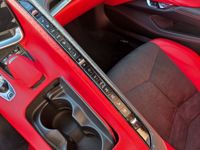Certified 2021 Chevrolet Corvette Stingray Premium Conv w/ Z51 Performance Package RWD image 22