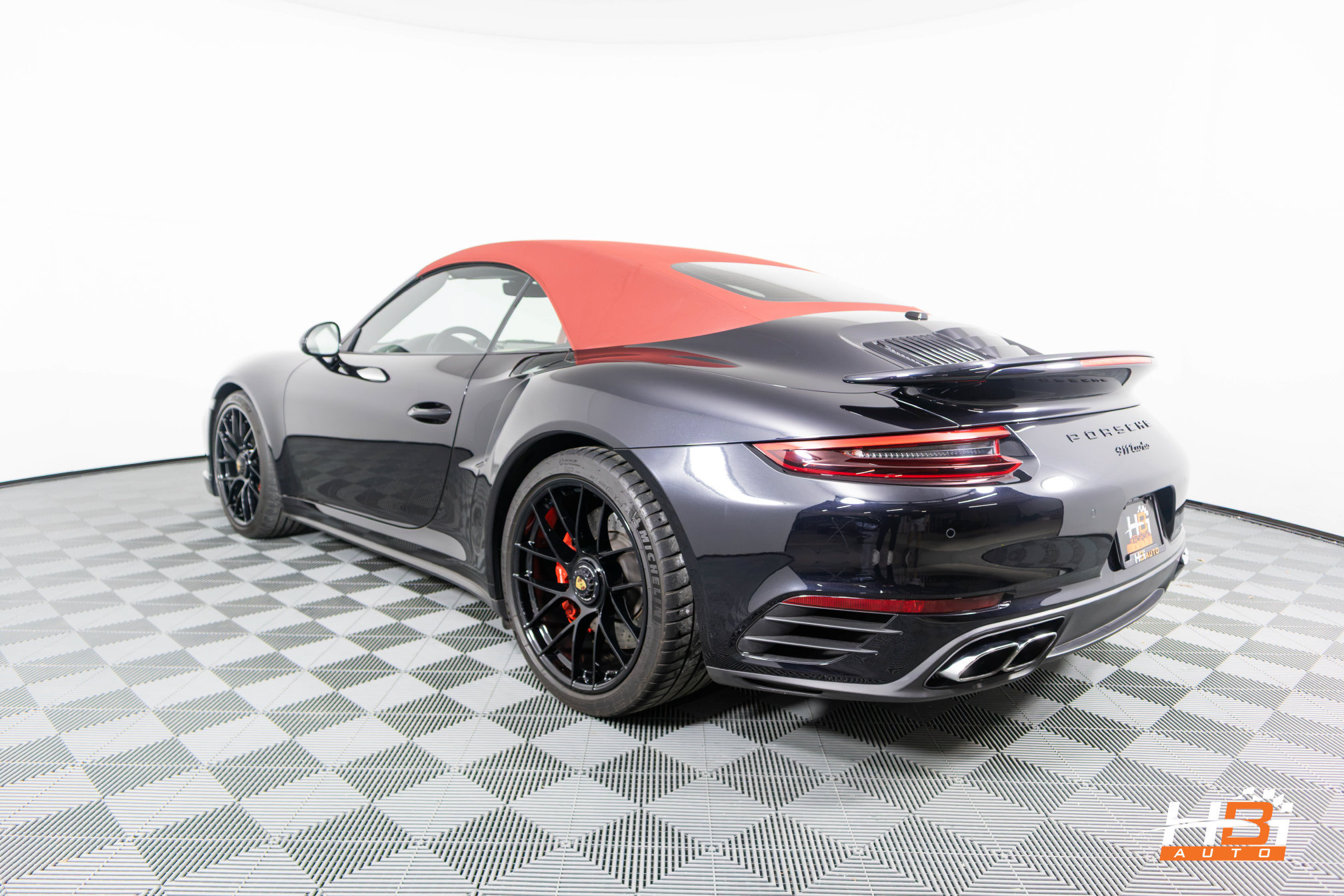 Used 2019 Porsche 911 Turbo AWD/4WD image 7