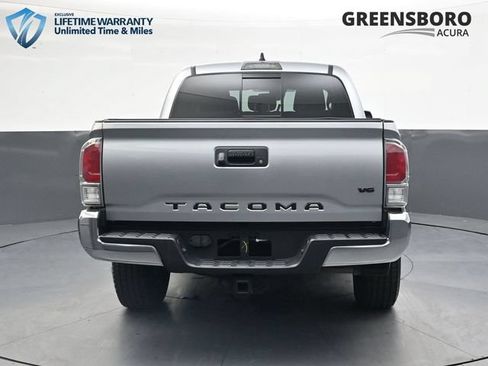 Used 2023 Toyota Tacoma TRD Off-Road w/ Black Out Package (TMS) AWD/4WD image 6