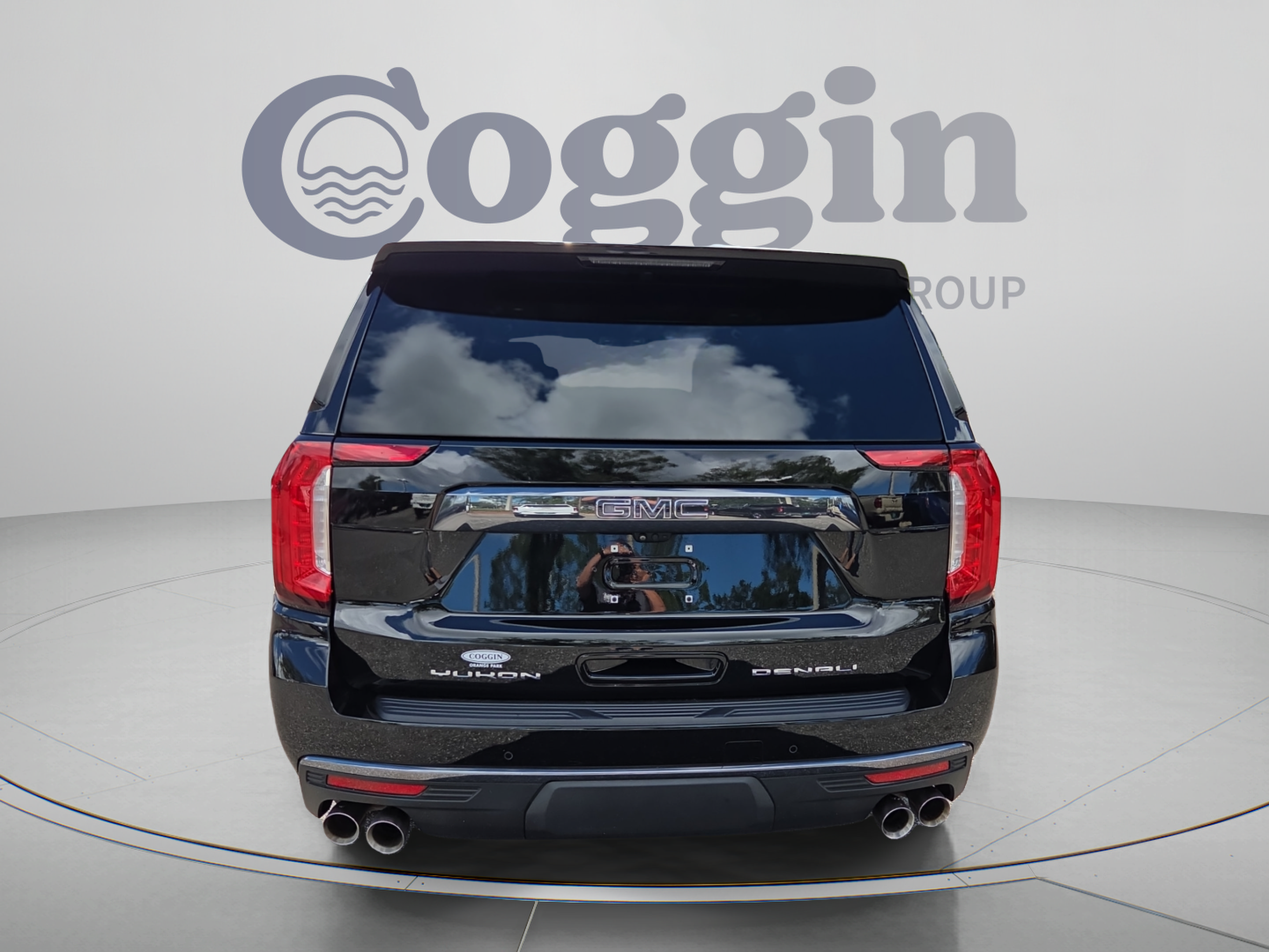 Certified 2023 GMC Yukon Denali Ultimate AWD/4WD image 4