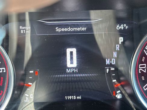 Used 2023 Dodge Challenger SXT RWD image 11