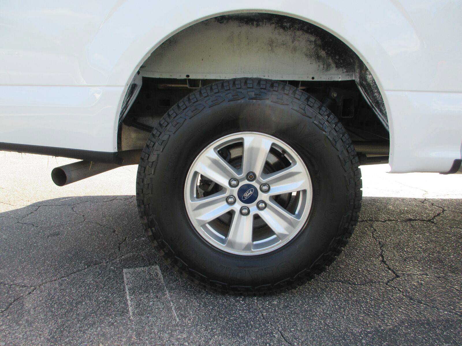 Used 2017 Ford F150 XLT AWD/4WD image 23