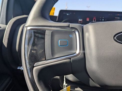 New 2025 Ford Expedition Max Platinum w/ Stealth Performance Package image 18