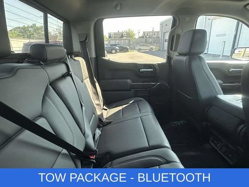 Used 2020 Chevrolet Silverado 1500 LT w/ Convenience Package AWD/4WD image 3