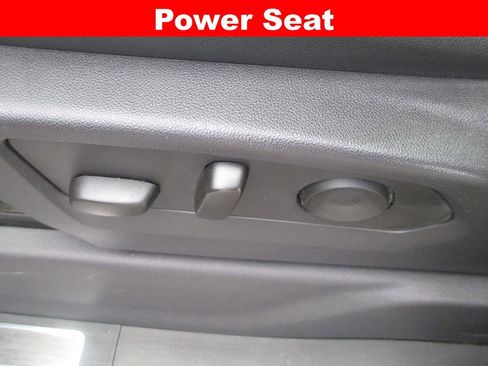 Used 2023 GMC Sierra 1500 AT4 w/ AT4 Premium Package AWD/4WD image 33