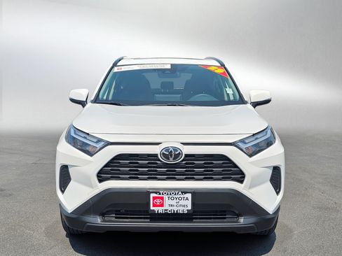 Used 2025 Toyota RAV4 XLE w/ Convenience Package AWD/4WD image 8