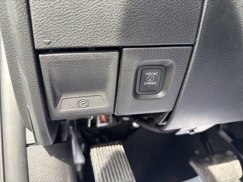 New 2026 RAM 2500 Tradesman AWD/4WD image 27
