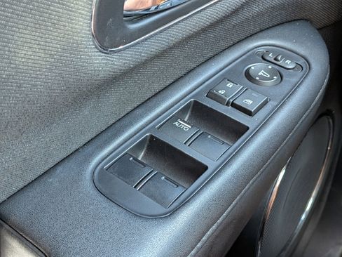 Used 2019 Honda HR-V EX image 22