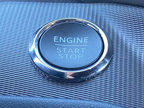 Certified 2025 Ford Explorer ST-Line image 18