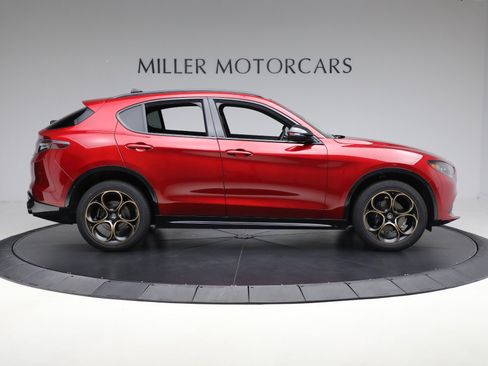 New 2025 Alfa Romeo Stelvio Sprint image 8