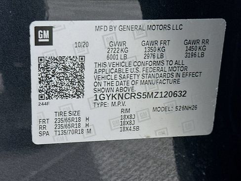 Used 2021 Cadillac XT5 Premium Luxury w/ LPO, Floor Liner Package FWD image 32